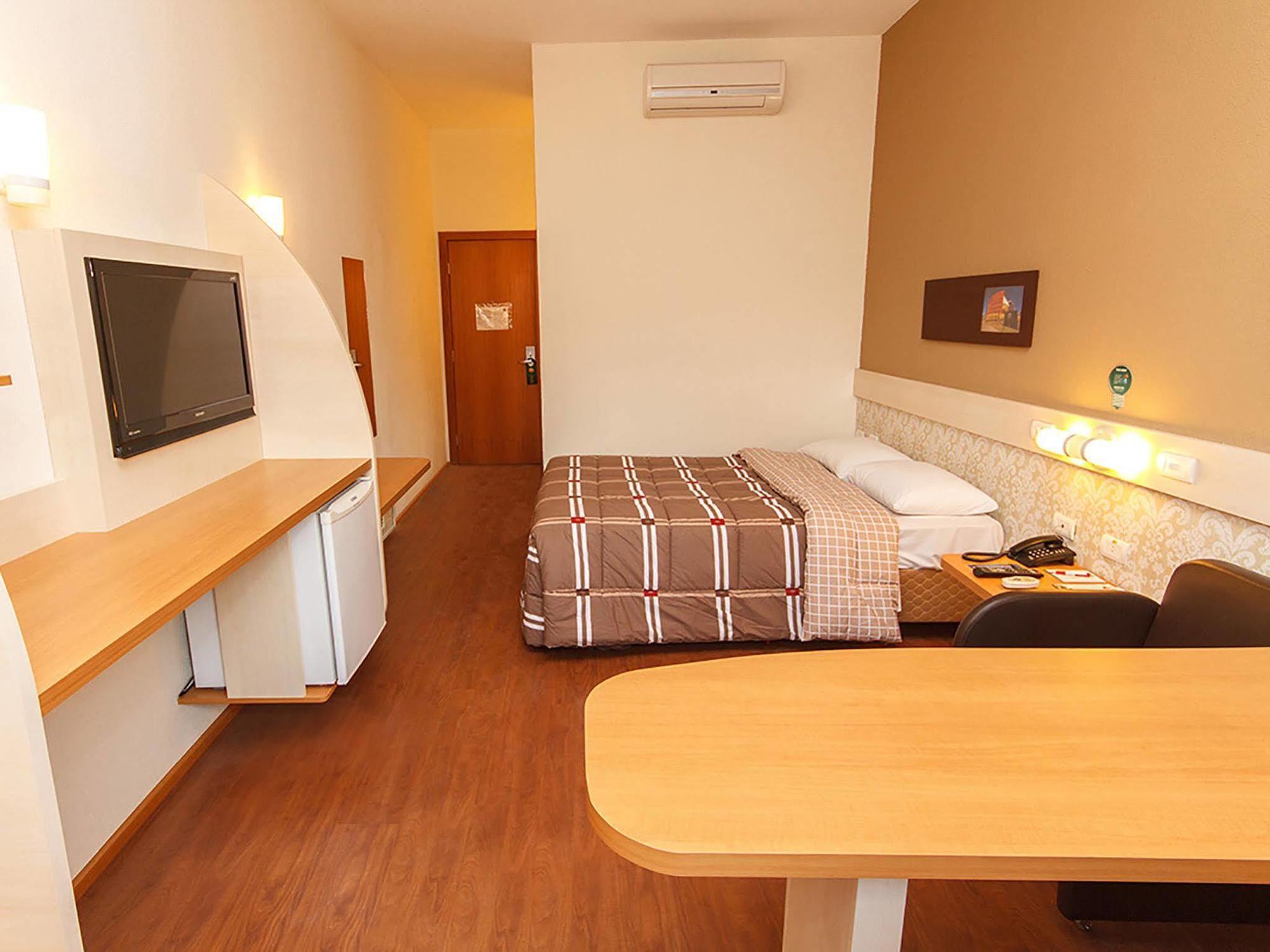 Hotel 10 دورادوس المظهر الخارجي الصورة
