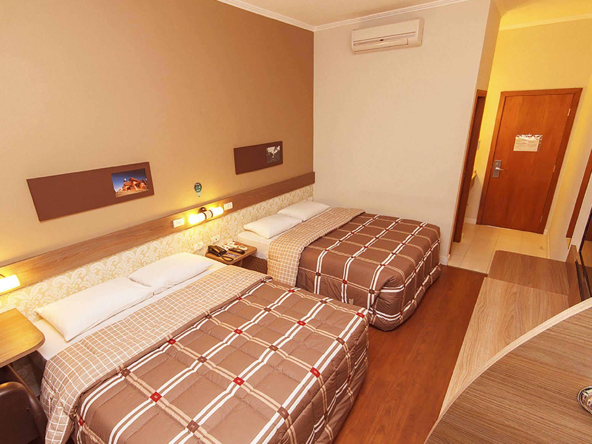Hotel 10 دورادوس المظهر الخارجي الصورة